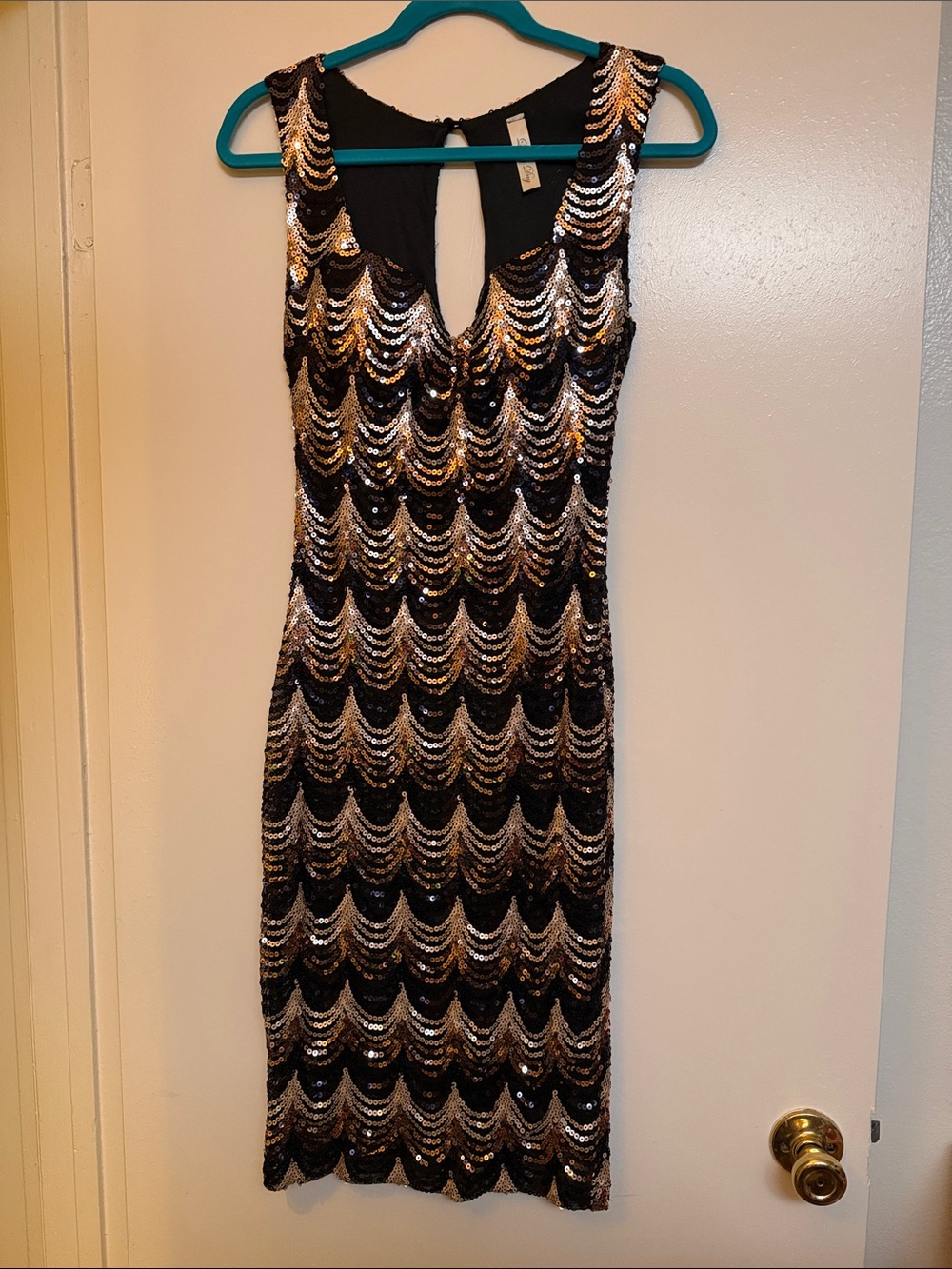 Lovely Day Black & Gold Sequin Wave Midi Dress